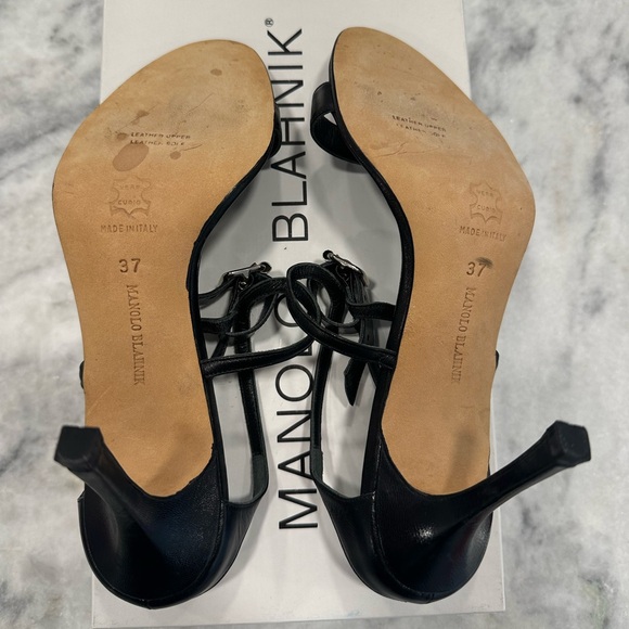 Manolo Blahnik Trampa in kid black - Picture 6 of 6